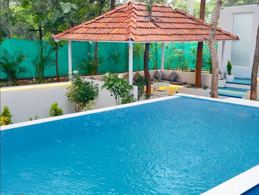 Serenity Farm Stay Hampāpura Esterno foto